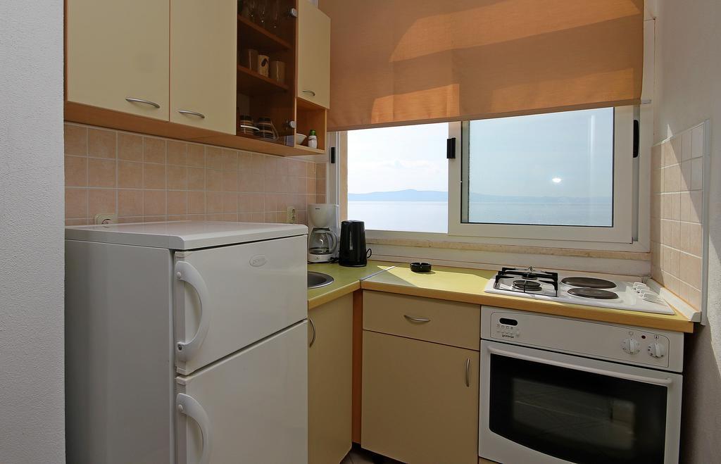 Apartments Adrion Drasnice Rom bilde